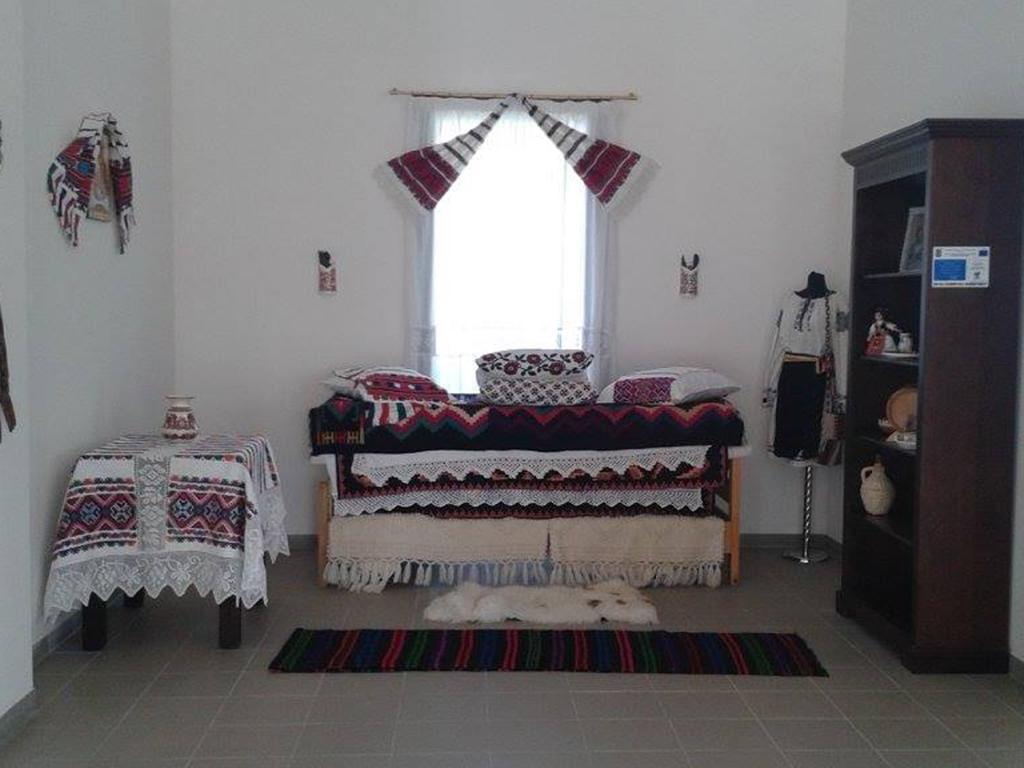 Pensiunea Casa Bunicului Mociu Zewnętrze zdjęcie