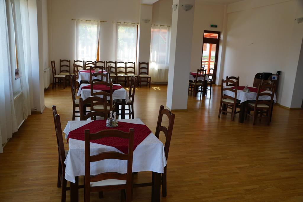 Pensiunea Casa Bunicului Mociu Zewnętrze zdjęcie